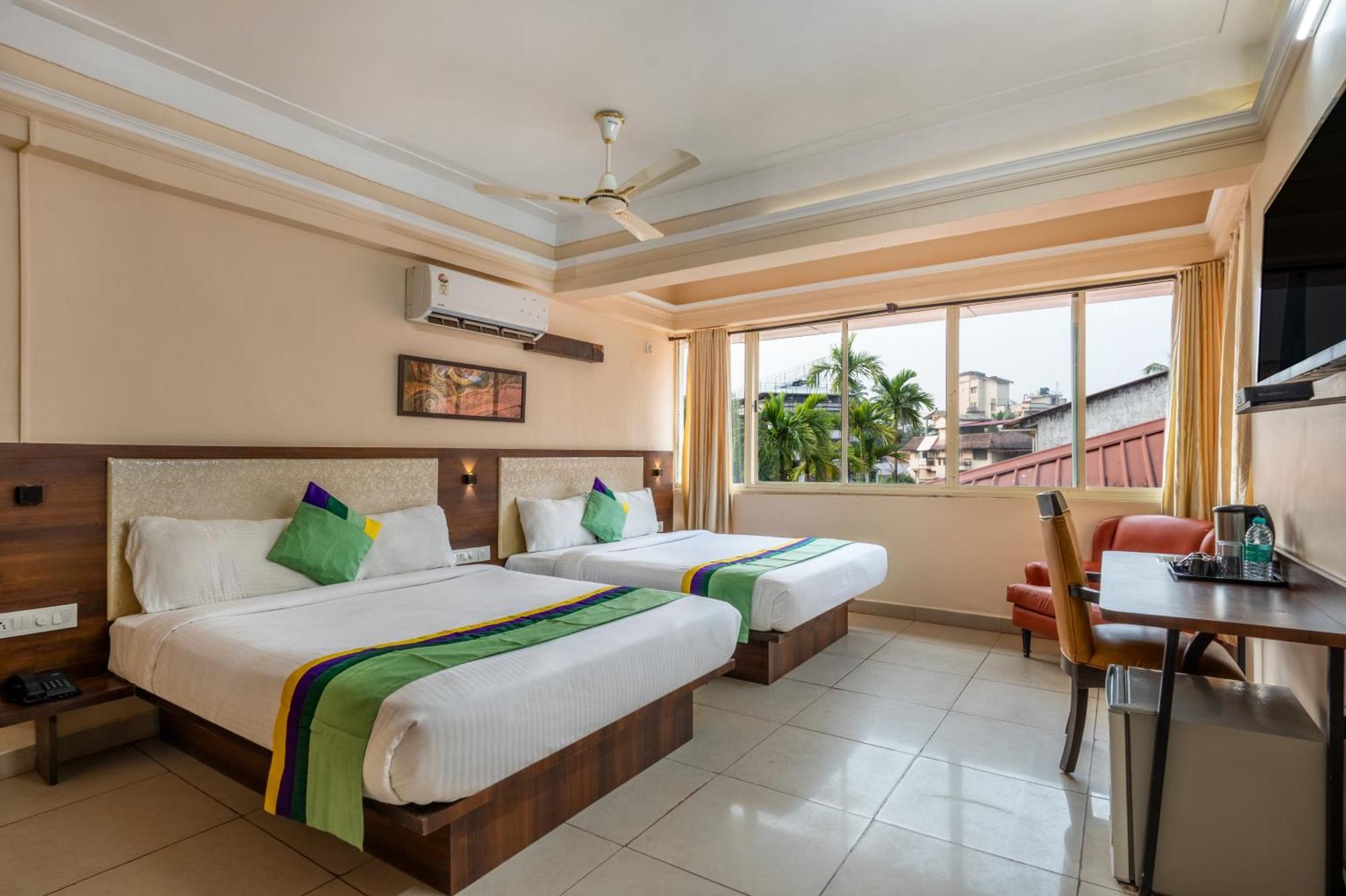 Treebo Sunheads Hotel Panaji Exterior photo